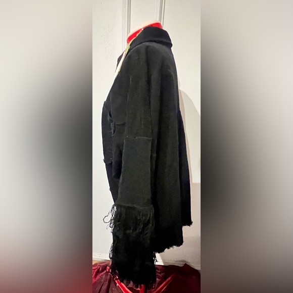New with
Tags Umgee Black Fringed Corduroy Jacket 🧥 Oversize Size Medium - Picture 4 of 12